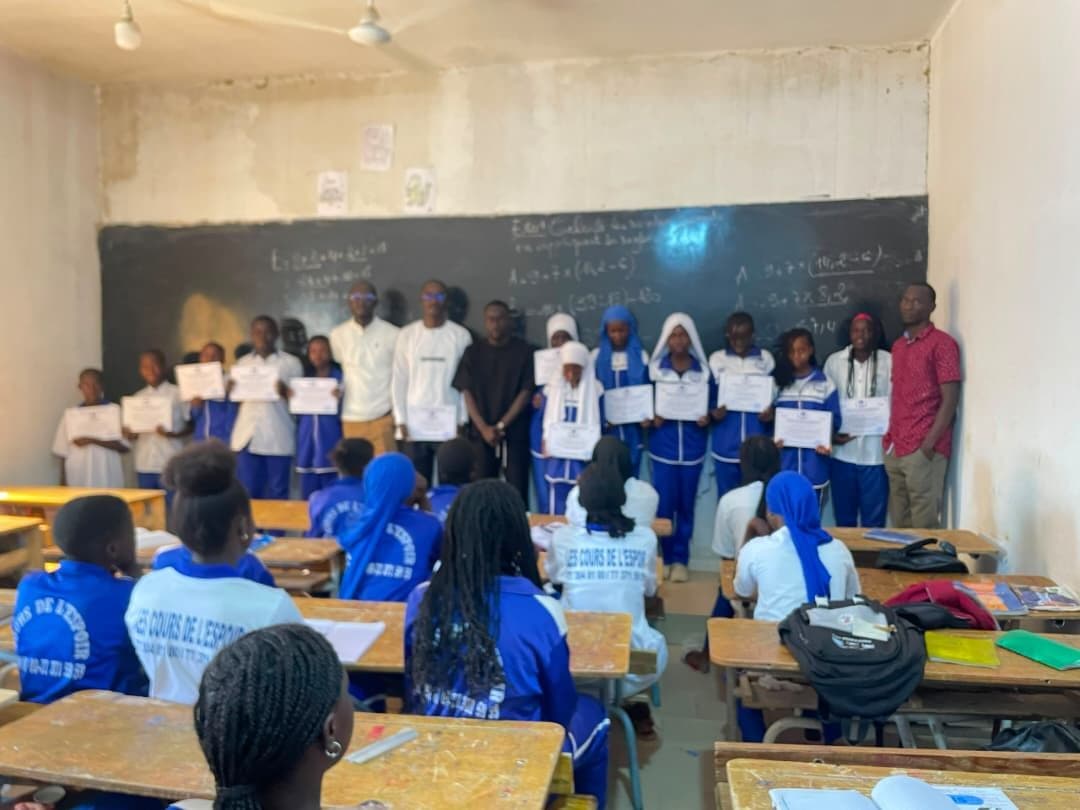 Cérémonie du Tableau d'Honneur en salle de classe